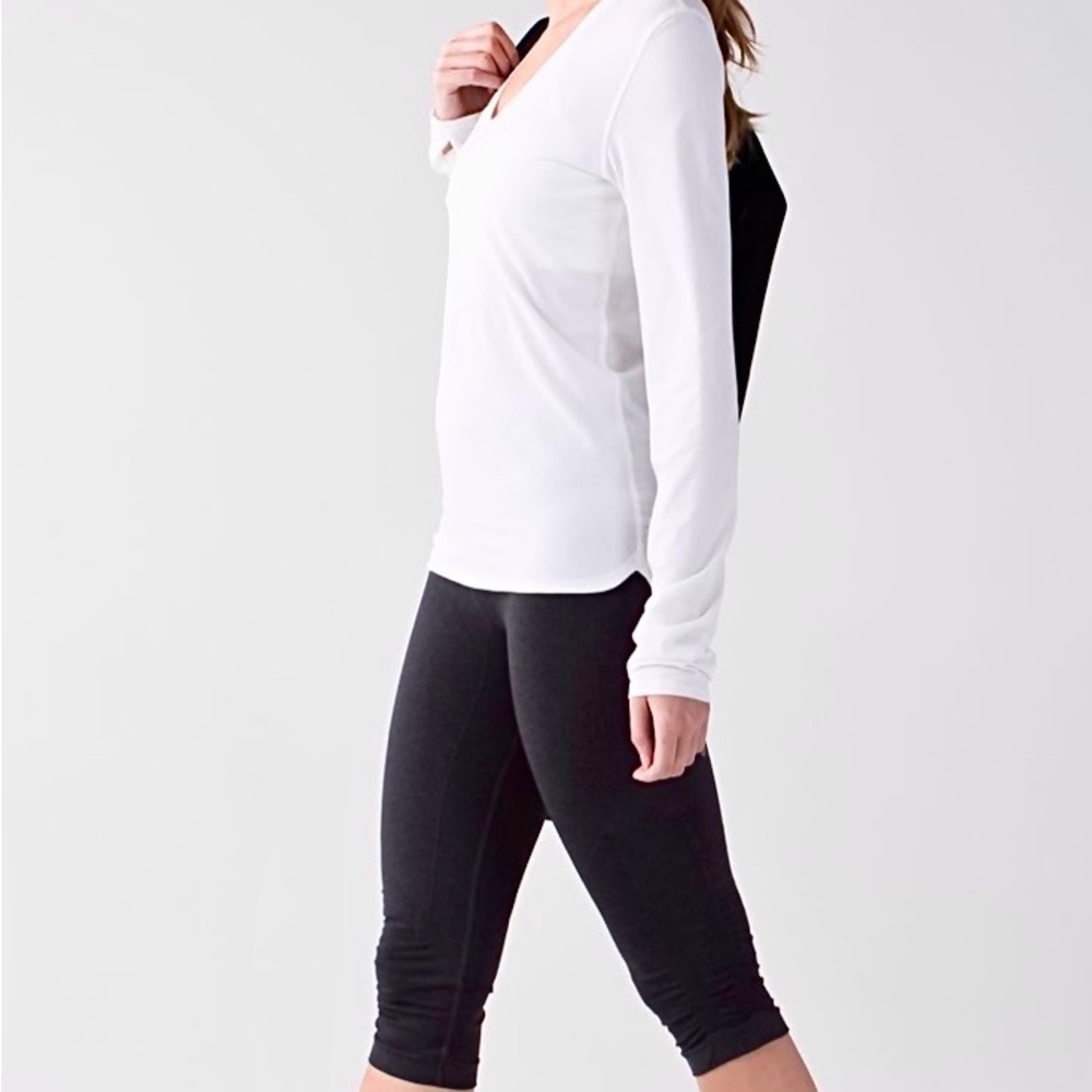 Lululemon In The Flow Crop II - Picture 3 of 11